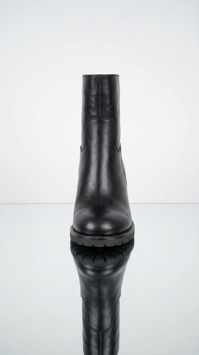 Tronchetto Pelle Nera Tacco 6cm e Carrarmato - Made in Italy